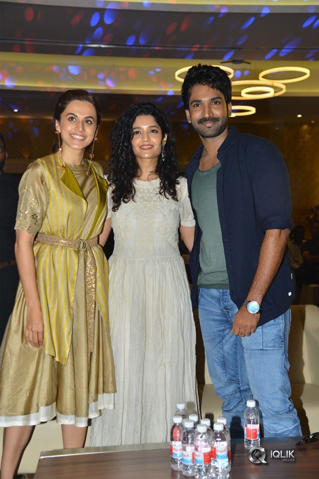 Neevevaro-Movie-Press-Meet-Photos